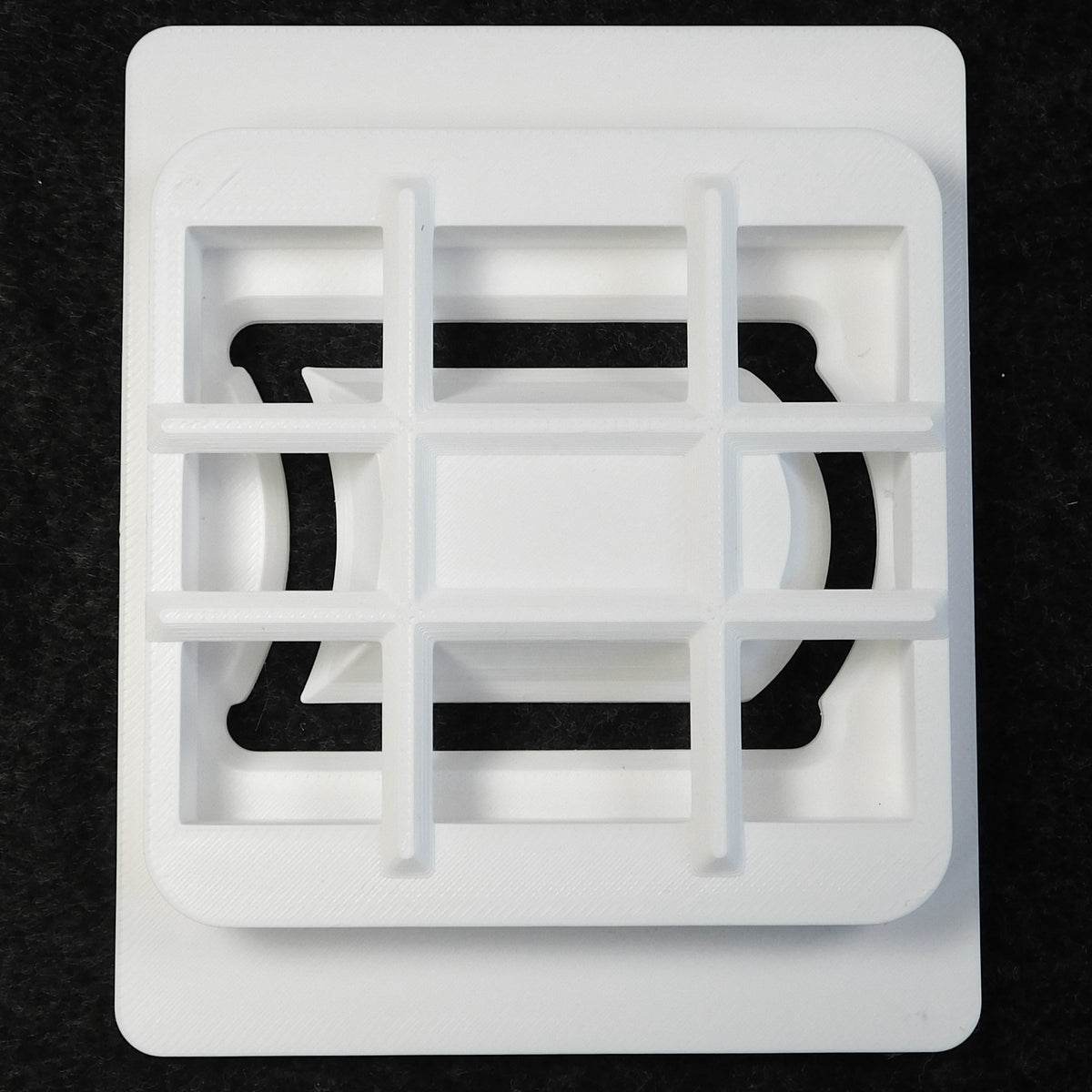 Bailey 5 - Book Vase Die