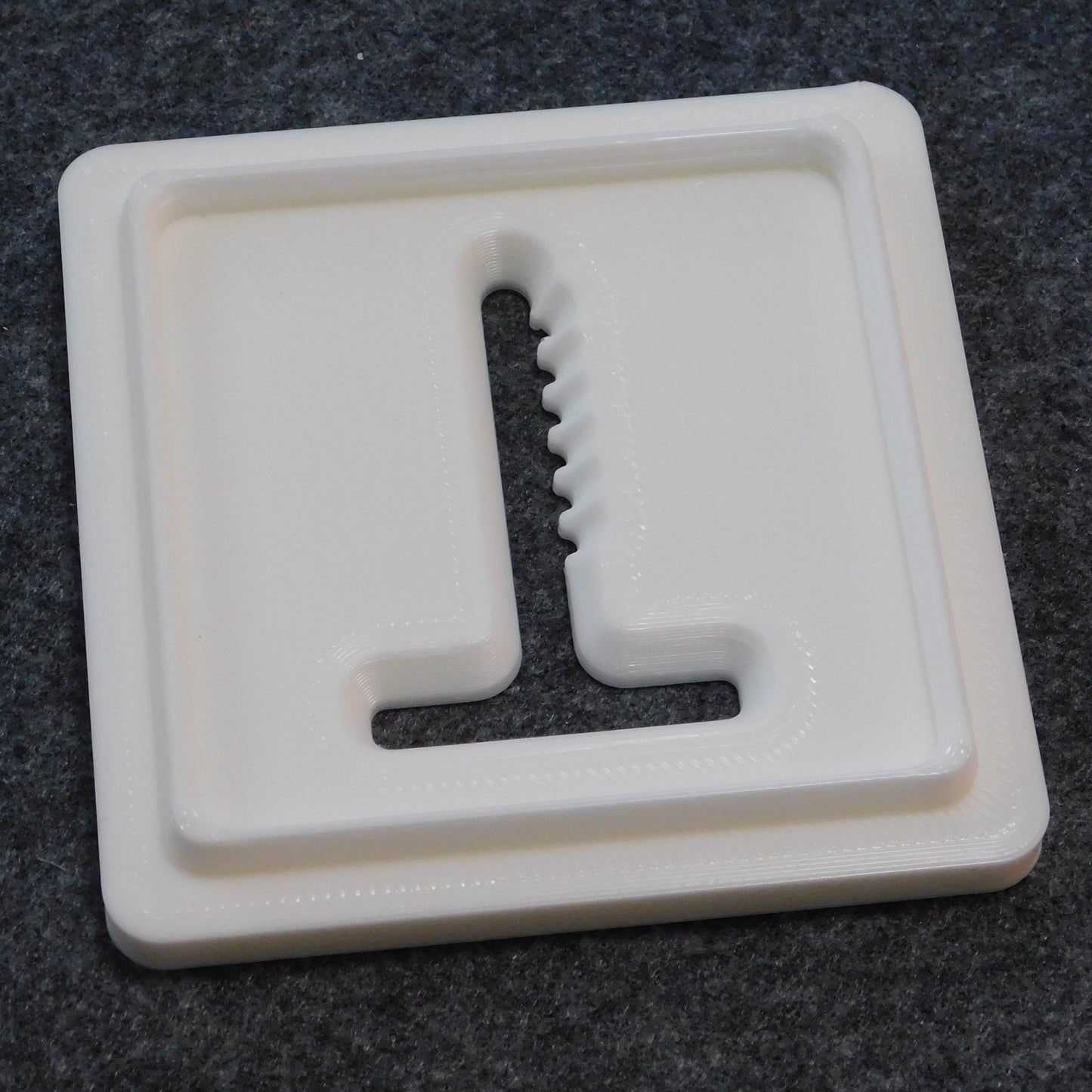 Bailey 4 - Test Tile - Clay Extrusion Die