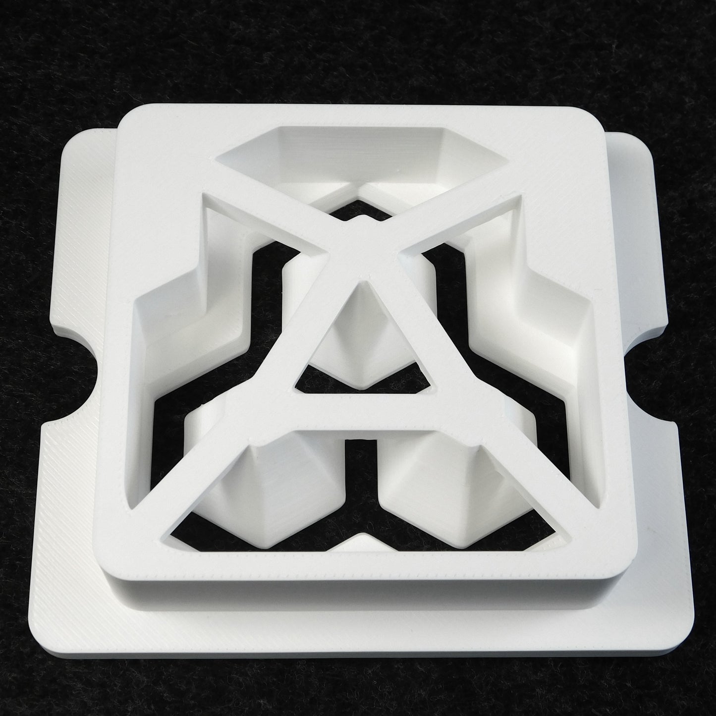 Square Die for Three Hexagons Extrusion