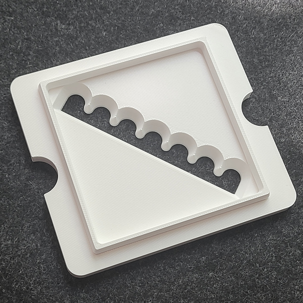 Square Ribbed Wall Die - 100 mm