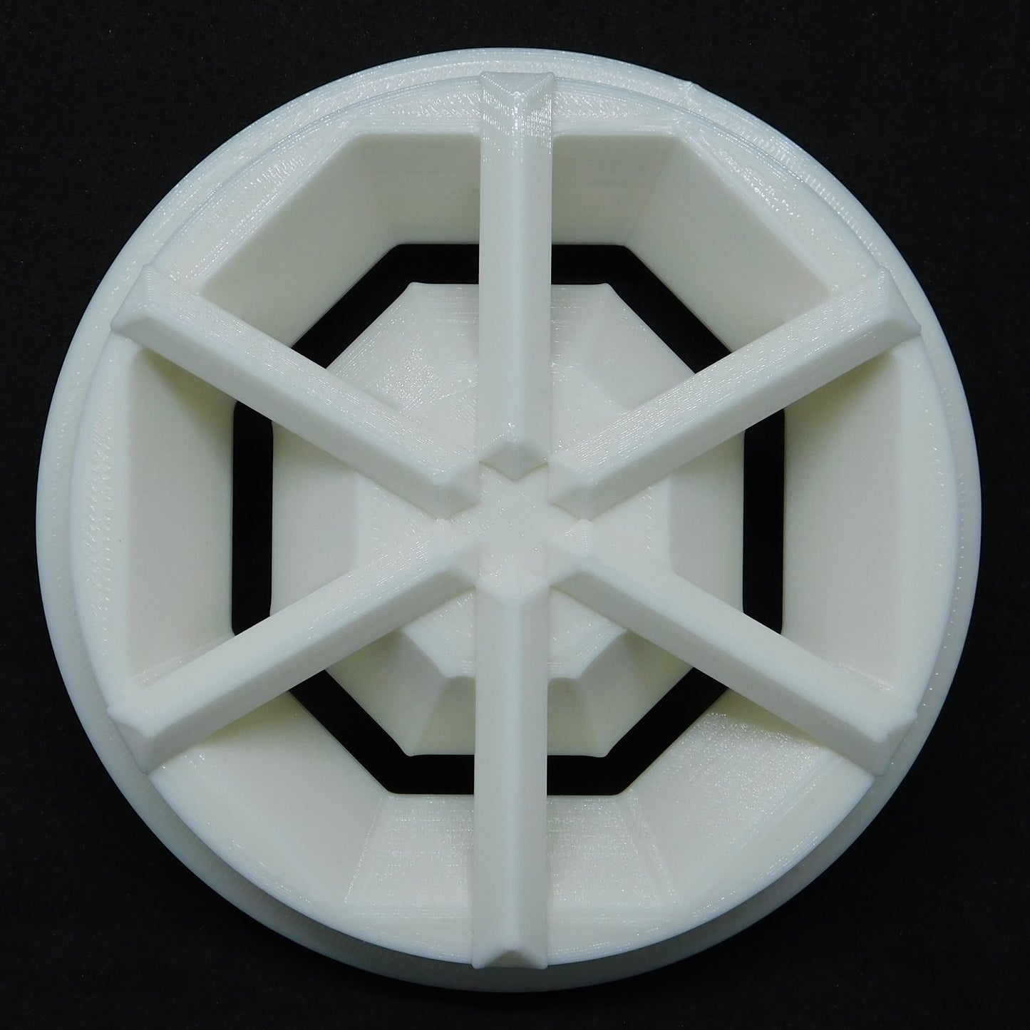 Brent Octagonal Die